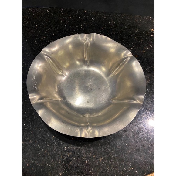 Vintage, Hand-Hammered, Medium Bowl - Picture 1 of 6